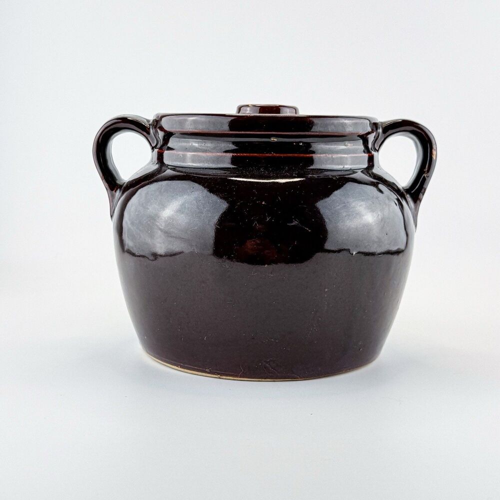 Vintage BROWN GLAZED BEAN POT WITH LID HANDLES USA Primitive Farmhouse Decor